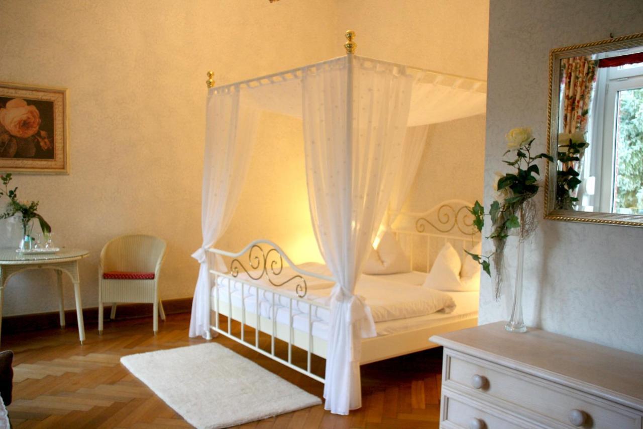 Villa Sophienhoehe ケルペン エクステリア 写真